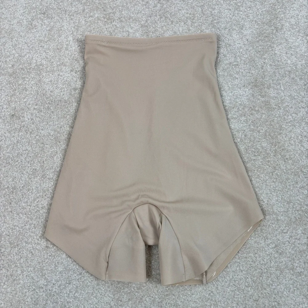 TC Fine Intimates Nude High Waist Shaping Shorts Firm Control Style 4548 Size S